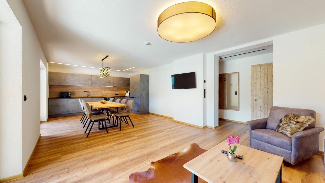 Pitzplus Appartements Sankt Leonhard im Pitztal Buitenkant foto