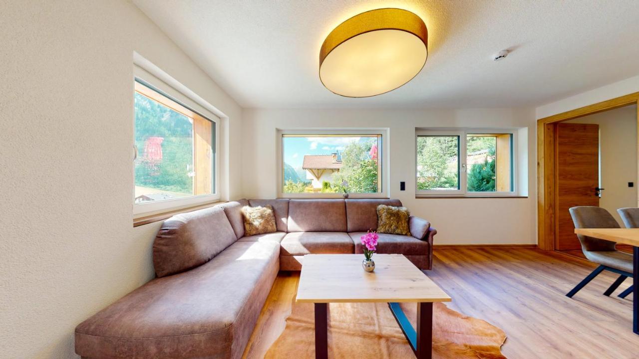 Pitzplus Appartements Sankt Leonhard im Pitztal Buitenkant foto